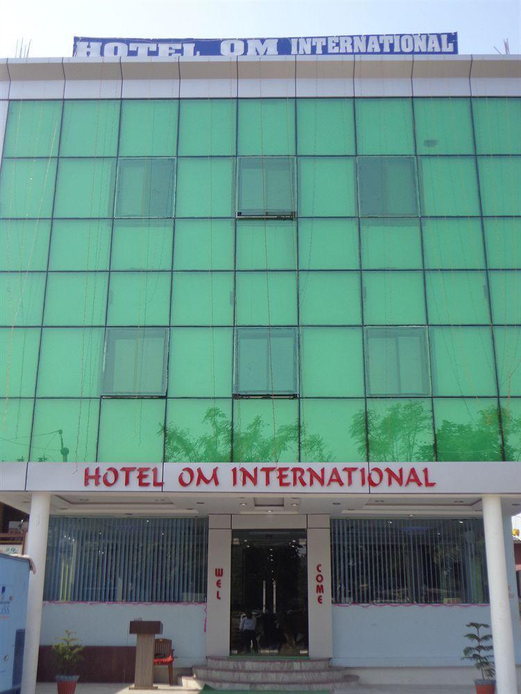 Hotel Om International Bodh Gaya Extérieur photo